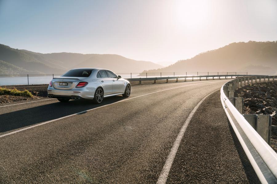  Mercedes-AMG E63 4Matic+ (W213) 2017 года  (AU) (фото 14 из 40)